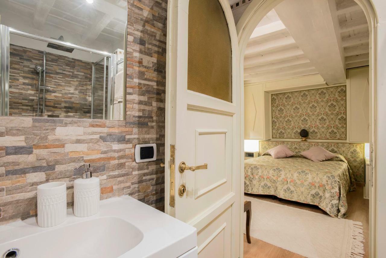 Trevinestrome - Exclusive Trevi Fountain View Apartment Екстер'єр фото