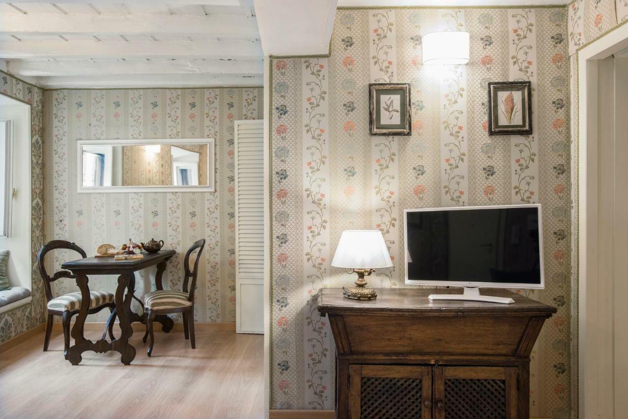 Trevinestrome - Exclusive Trevi Fountain View Apartment Екстер'єр фото