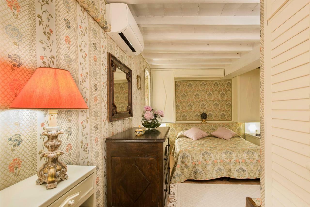 Trevinestrome - Exclusive Trevi Fountain View Apartment Екстер'єр фото