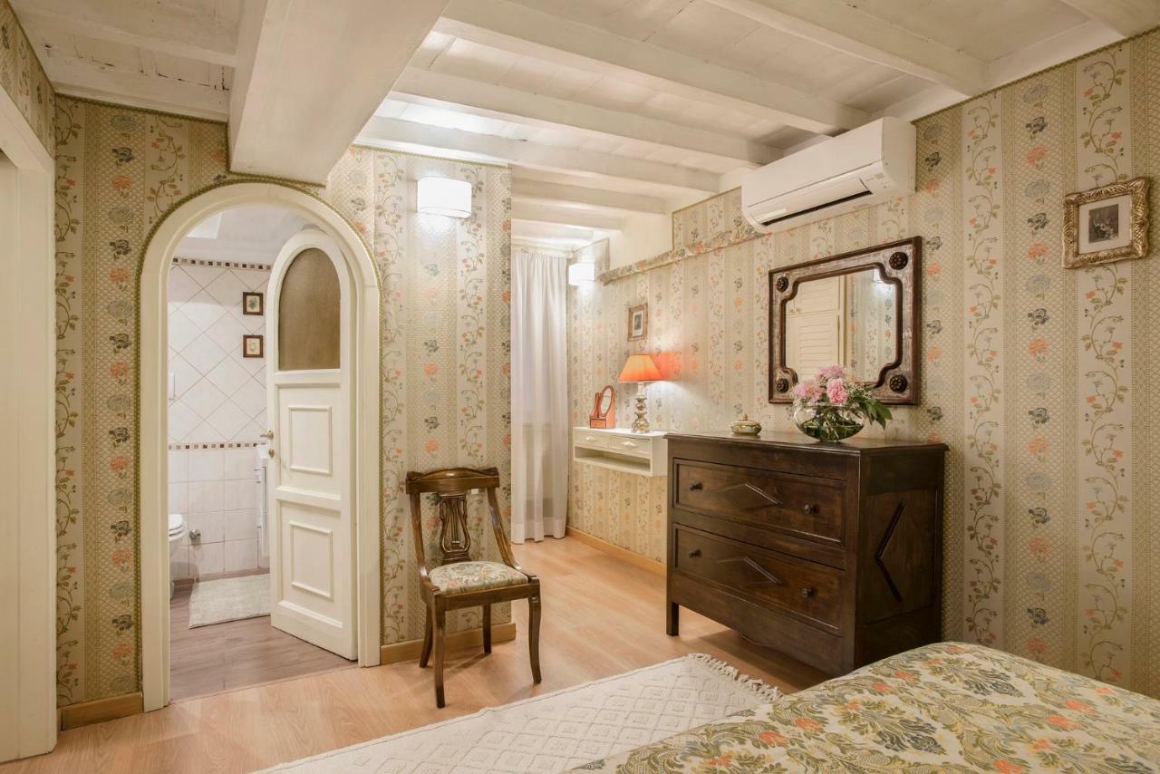 Trevinestrome - Exclusive Trevi Fountain View Apartment Екстер'єр фото